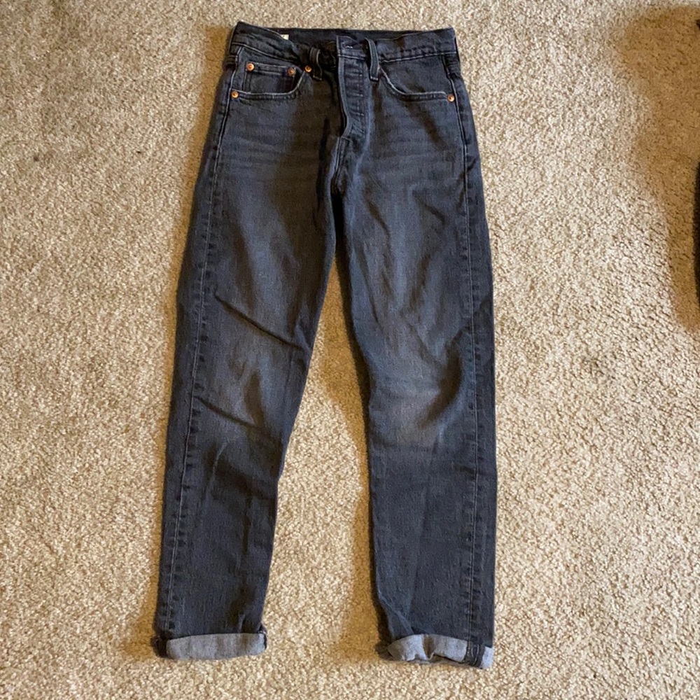 Levi’s 501 Jeans size 24